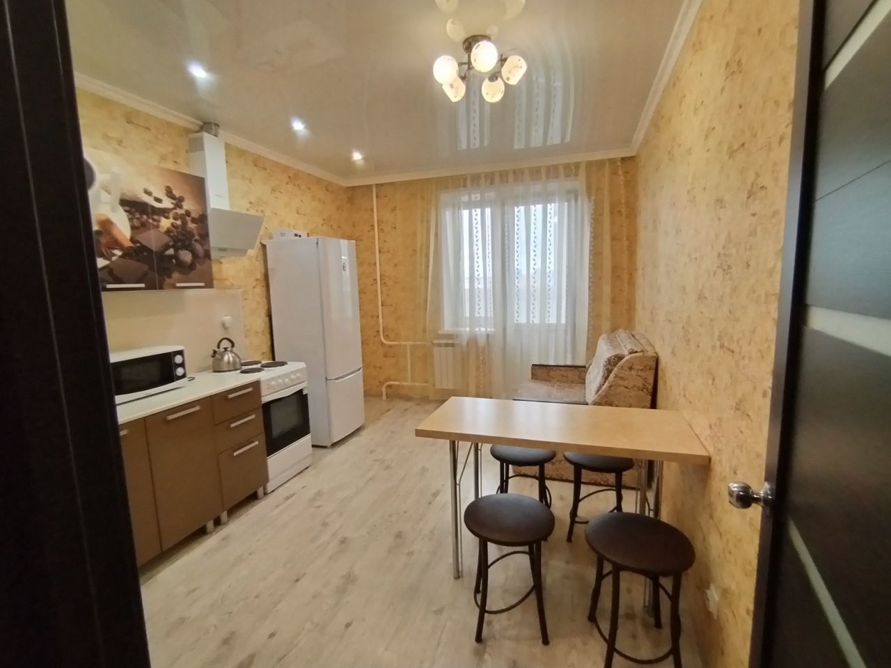Уютная квартира на Розы Люксембург 33