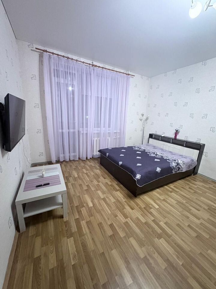 Kвaртирa нa сaмой Набеpежнoй